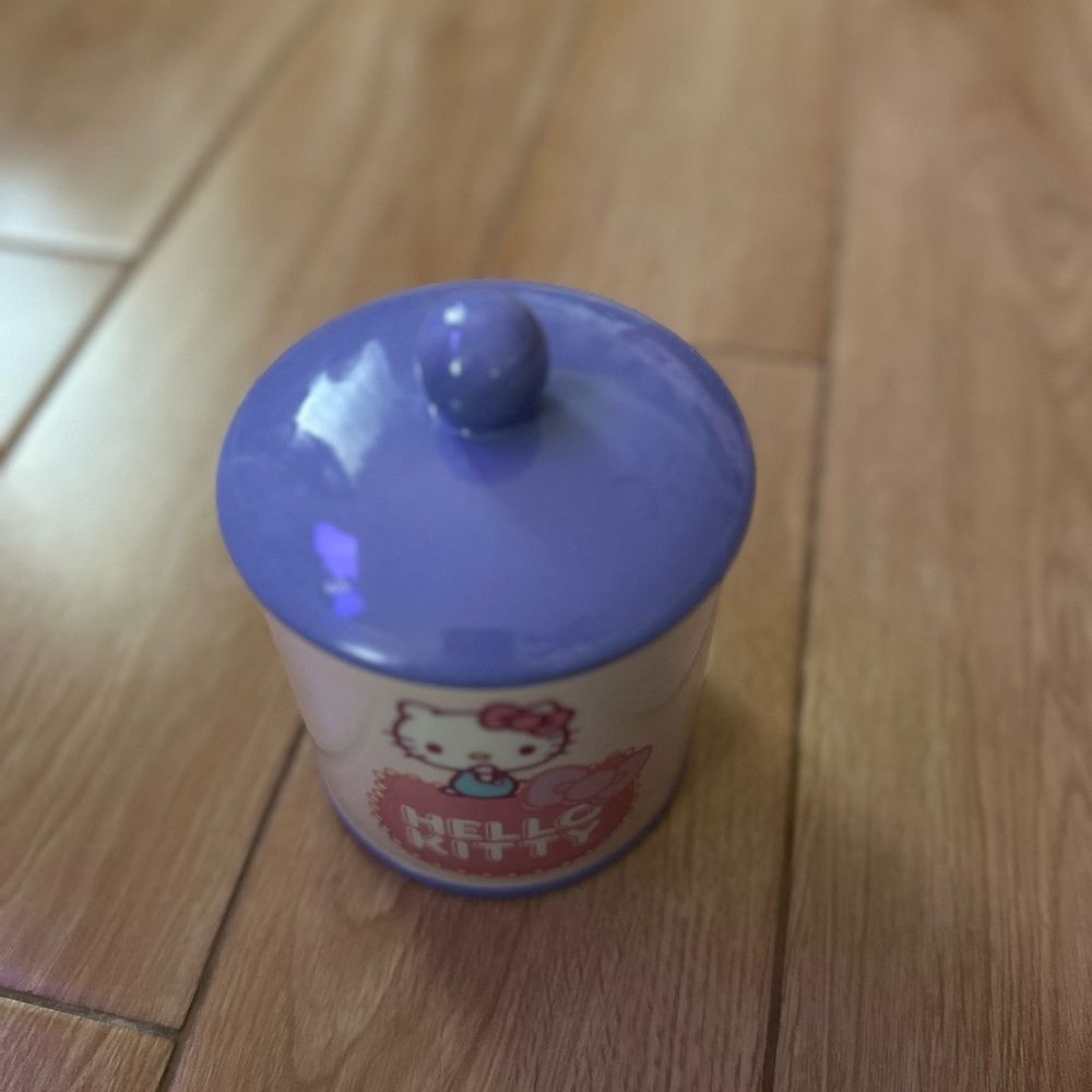 Hello Kitty Pastel Ceramic Cookie Jar Set - Picture 4 of 6